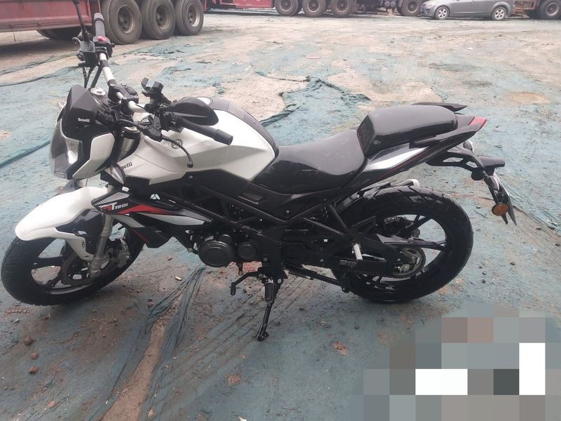 二手贝纳利红宝龙 TNT150i