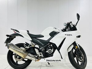 二手新大洲本田CBR300R