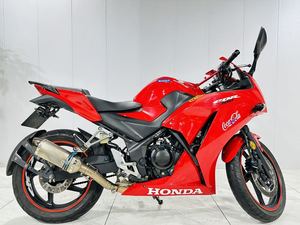 二手新大洲本田CBR300R