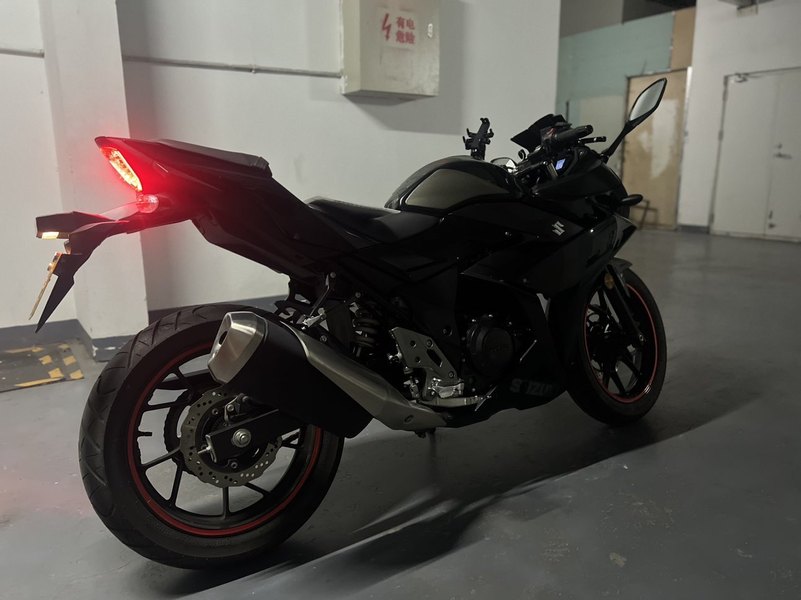 二手豪爵铃木GSX250R