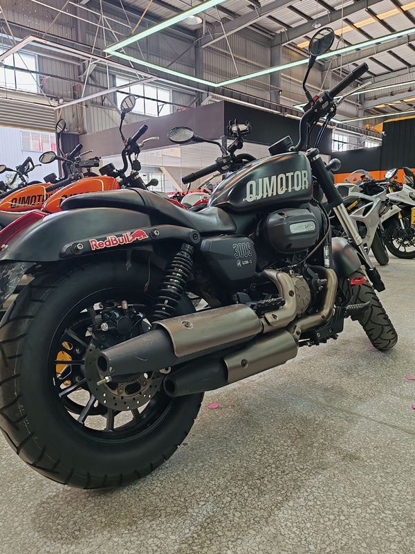 二手QJMOTOR闪300