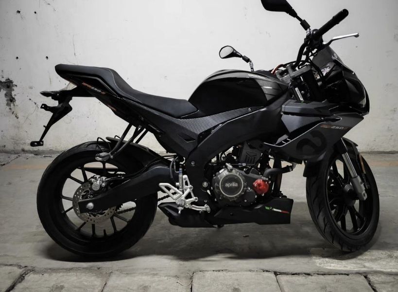二手宗申阿普利亚GPR250S
