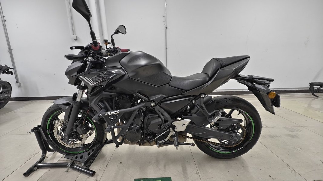 二手川崎Z650
