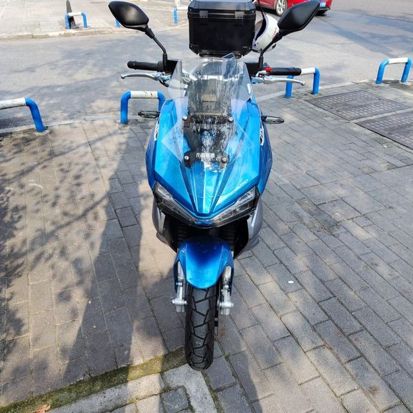 二手布雷斯通极宙 ADV150