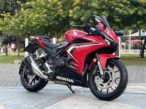 二手本田CBR400R