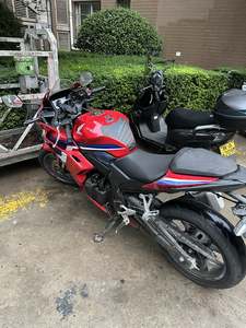 二手本田CBR400R
