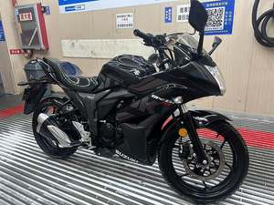 二手济南铃木极客飒 Gixxer 155