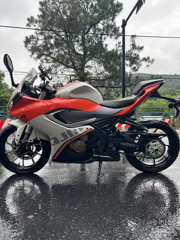 二手QJMOTOR赛250