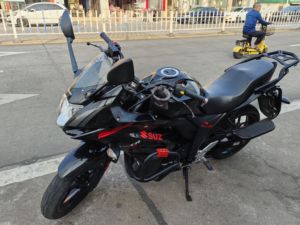 二手济南铃木极客飒 Gixxer 155 NK