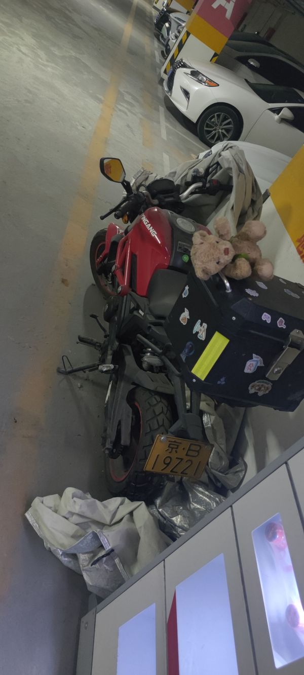 二手银钢小怪兽150