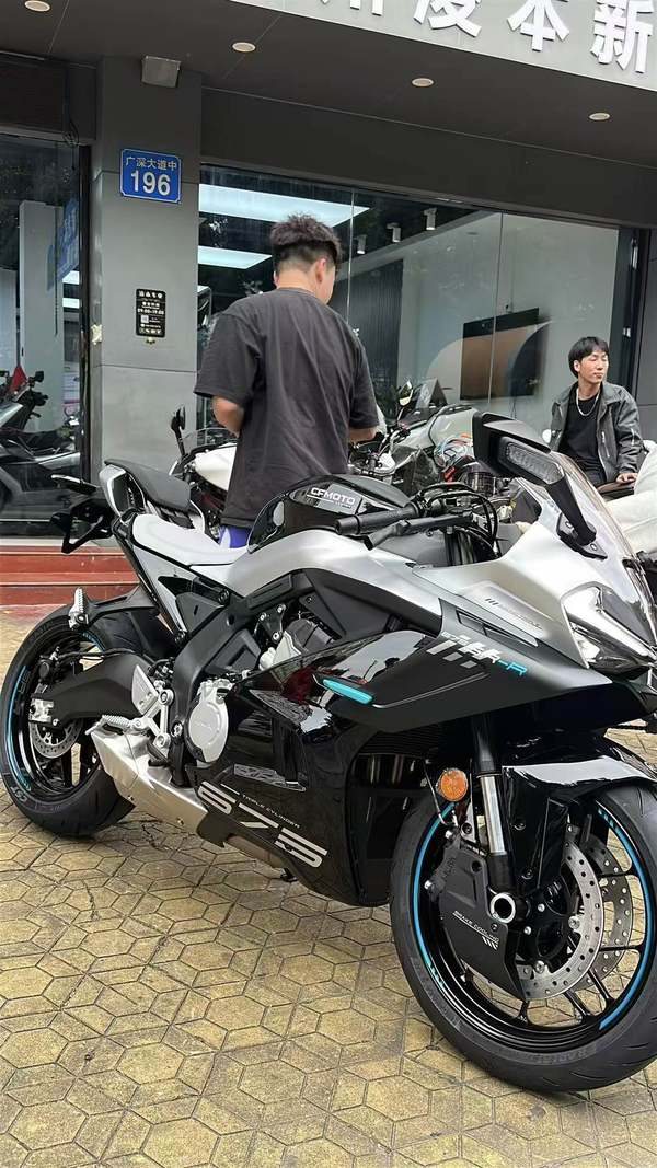 二手春风675SR-R