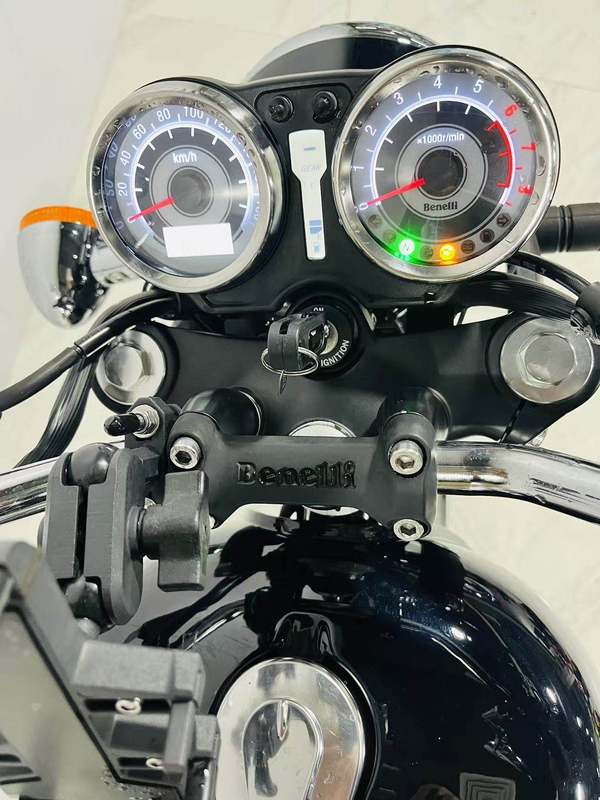 二手贝纳利帝国 imperiale 400