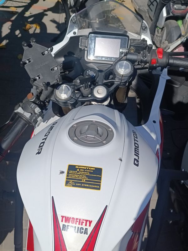 二手QJMOTOR赛250