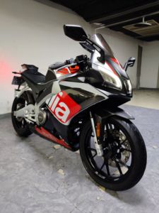 二手宗申阿普利亚GPR250R