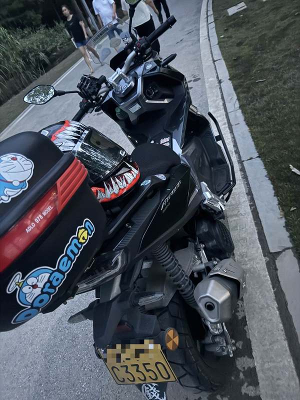 二手布雷斯通极宙 ADV150