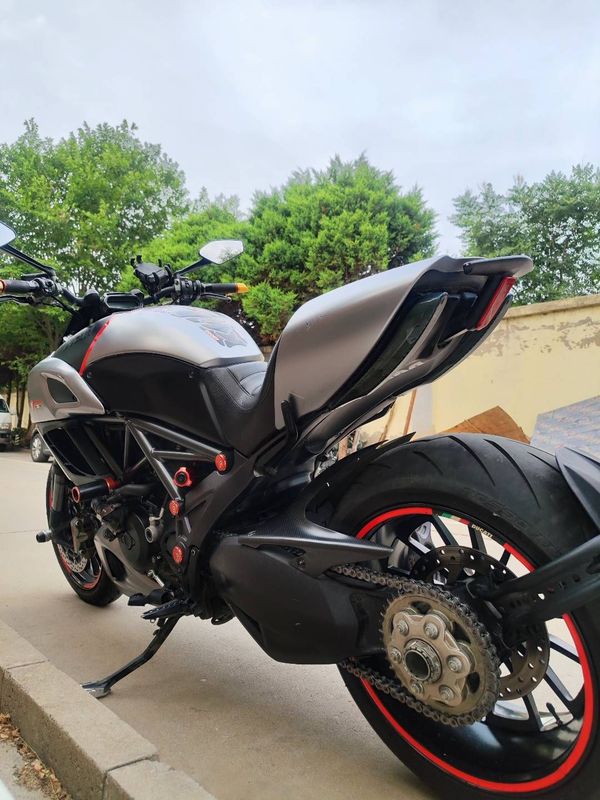 二手杜卡迪Diavel 