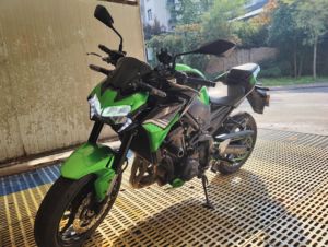 二手川崎Z900