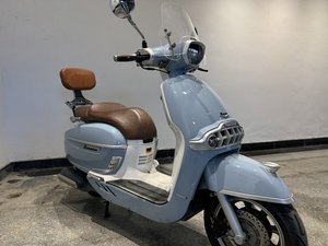 二手维多利亚Sixties 300i