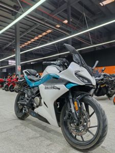二手春风250SR