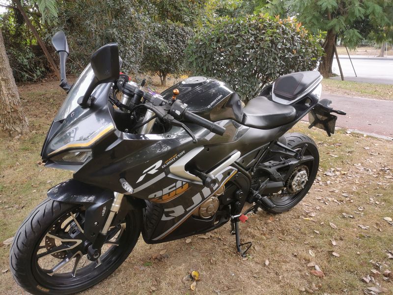 二手QJMOTOR赛250