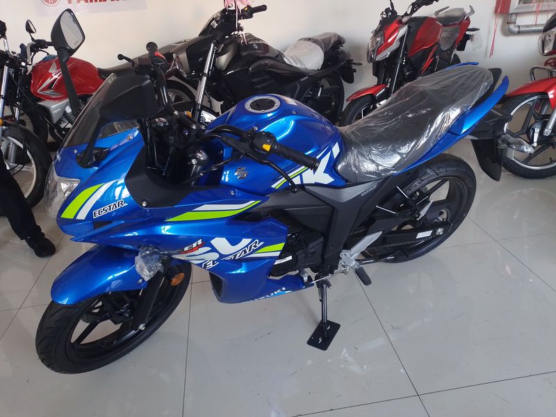 二手济南铃木极客飒 Gixxer 155