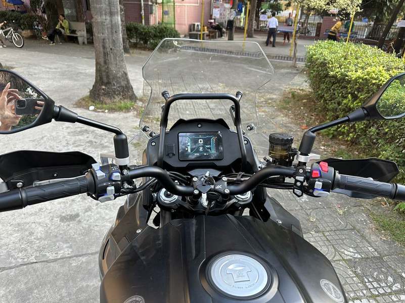 二手贝纳利TRK552