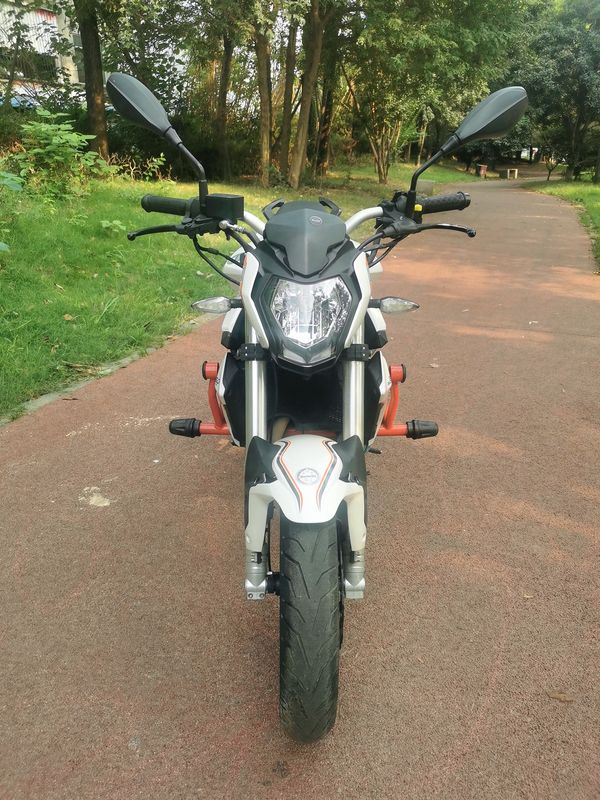 二手贝纳利红宝龙 TNT150i