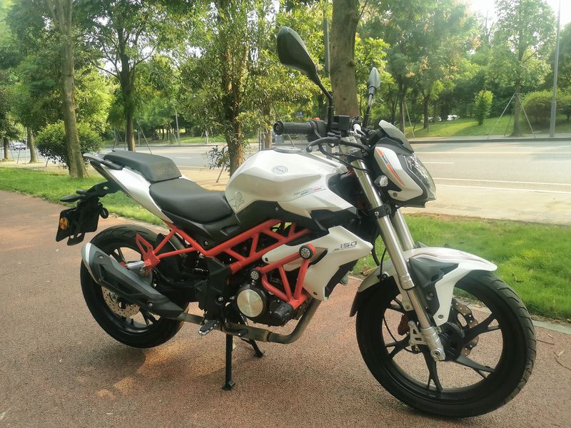 二手贝纳利红宝龙 TNT150i