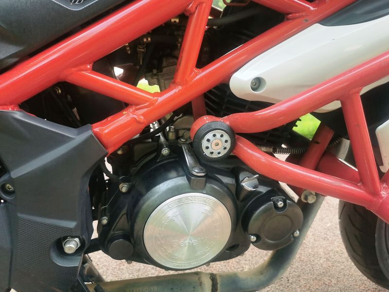 二手贝纳利红宝龙 TNT150i