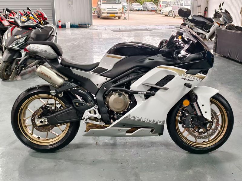 二手春风500SR VOOM