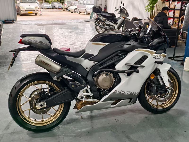 二手春风500SR VOOM