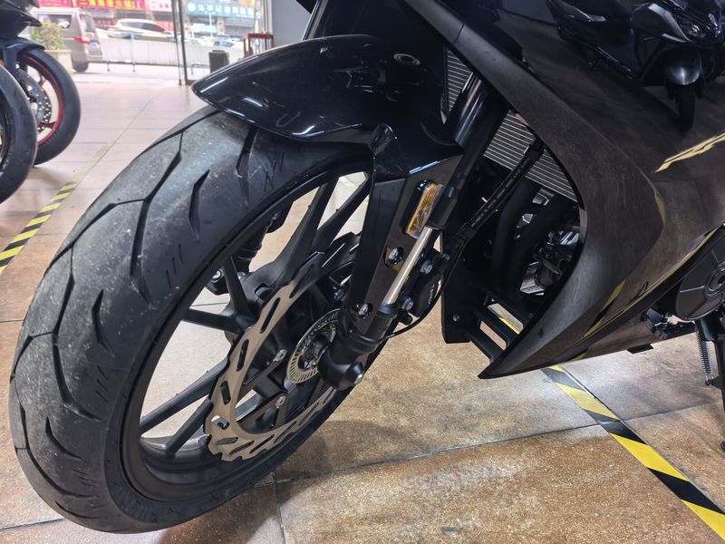 二手凯越250RR 刺鸟