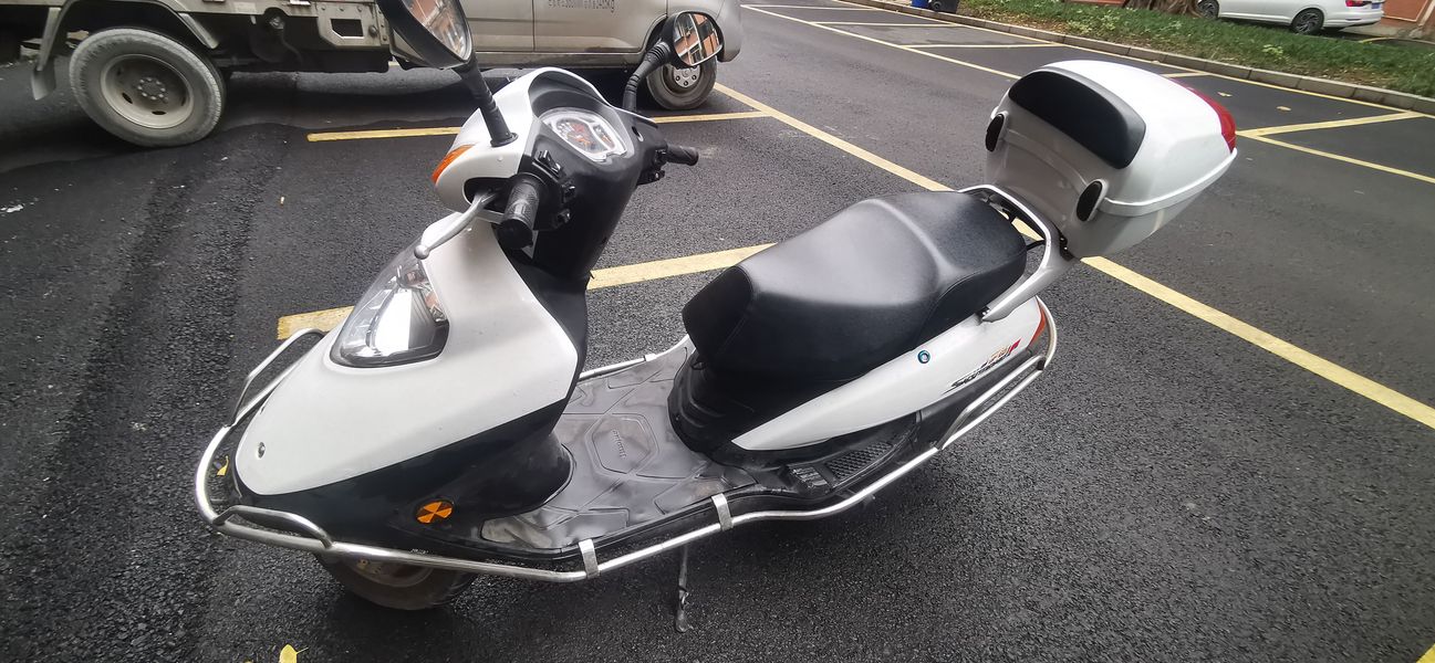 二手豪爵宇钻HJ125T-10