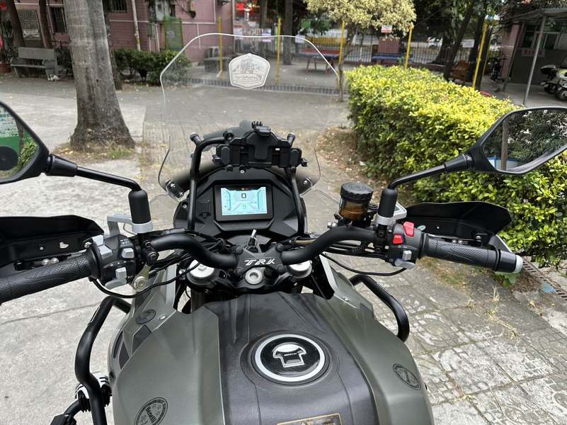 二手贝纳利金鹏 TRK502