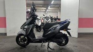 二手新大洲本田裂行 RX125Fi