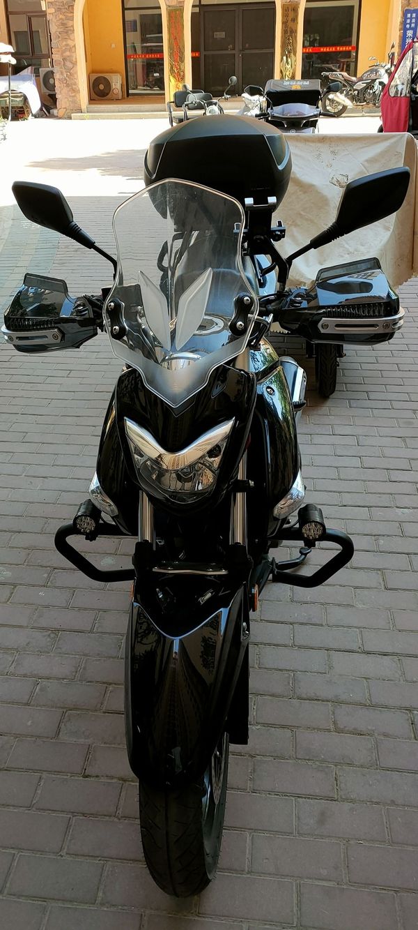 二手豪爵铃木骊驰 GW250