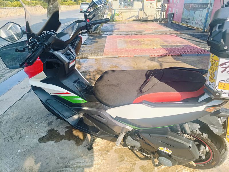 二手龙嘉VMAX ie300