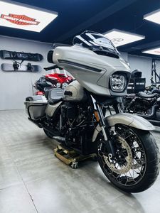 二手哈雷戴维森大道滑翔 Street Glide