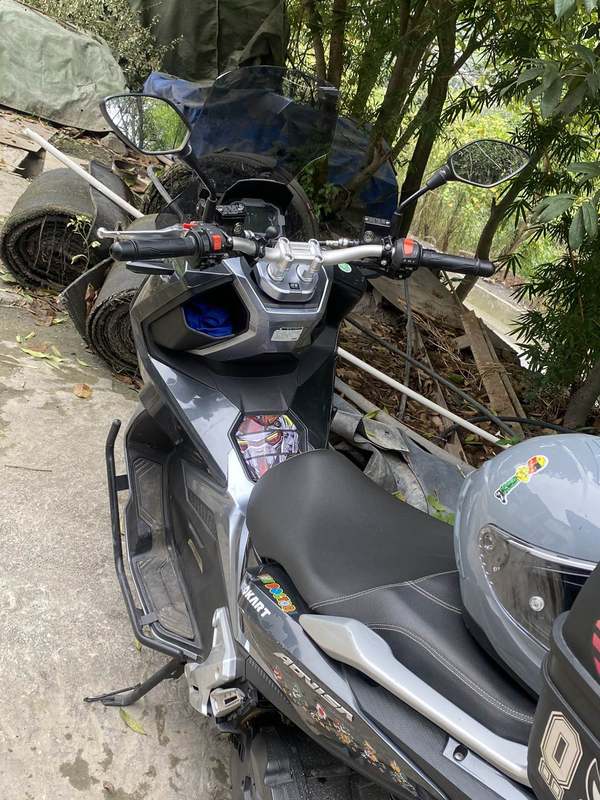 二手布雷斯通极宙 ADV150