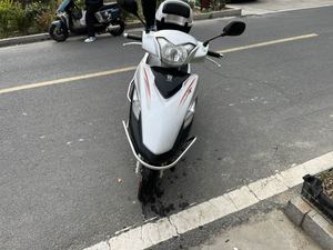 二手豪爵VF100