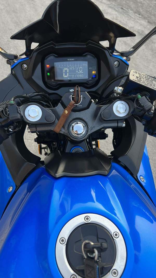 二手豪爵铃木GSX250R