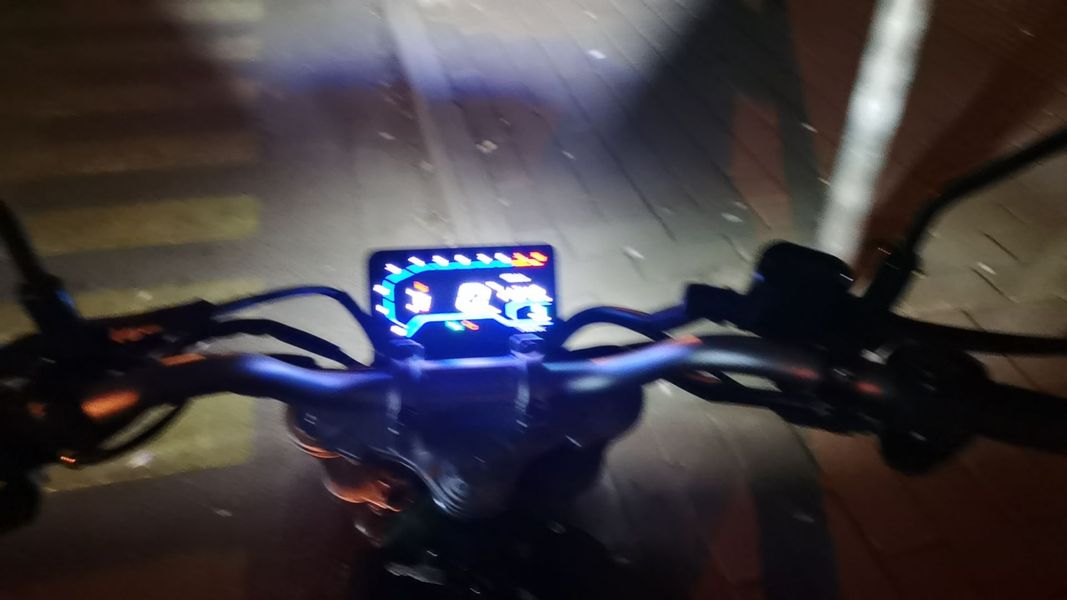 二手AKMOTORAK11
