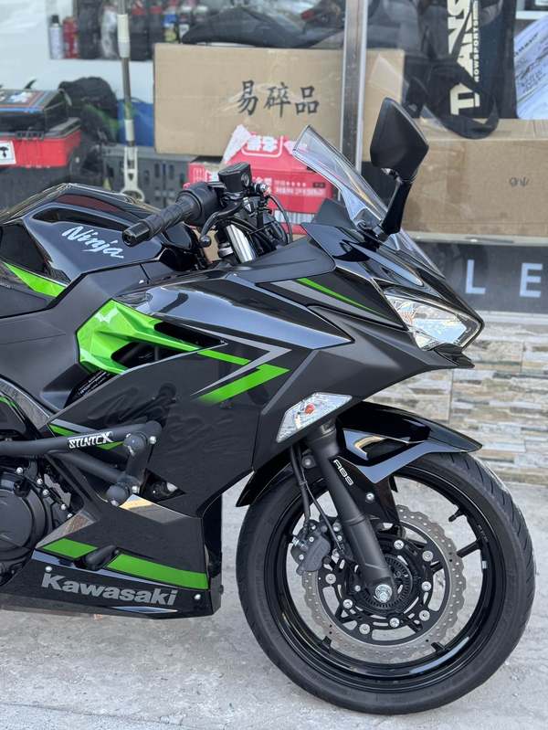 二手川崎Ninja 400