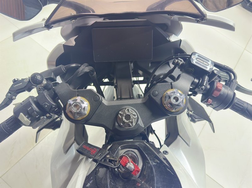 二手春风250SR