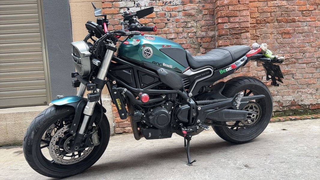 二手贝纳利幼狮 Leoncino 800