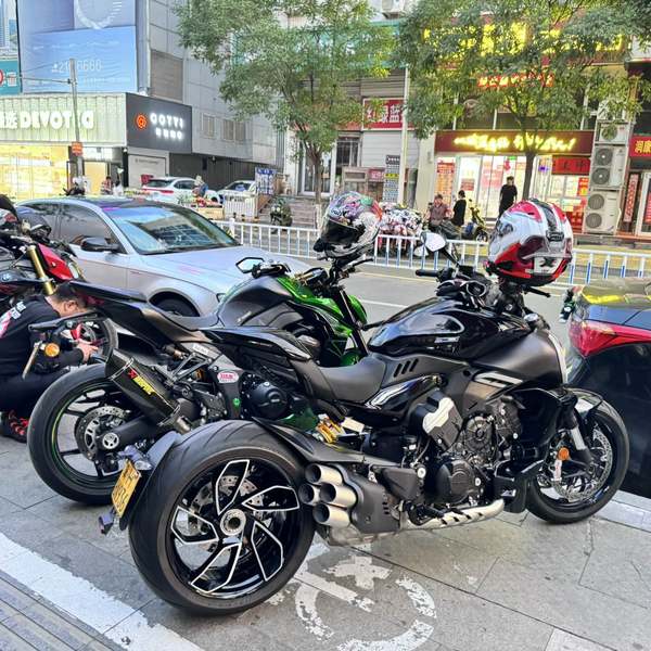 二手杜卡迪Diavel V4