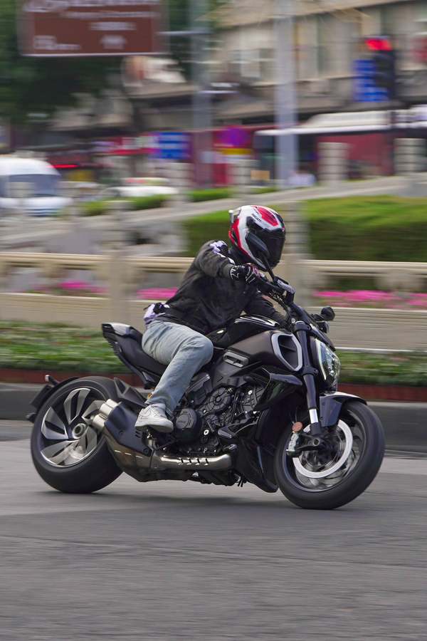 二手杜卡迪Diavel V4