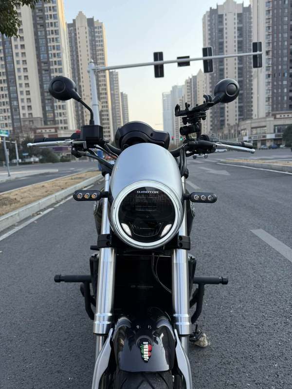 二手QJMOTOR逸550