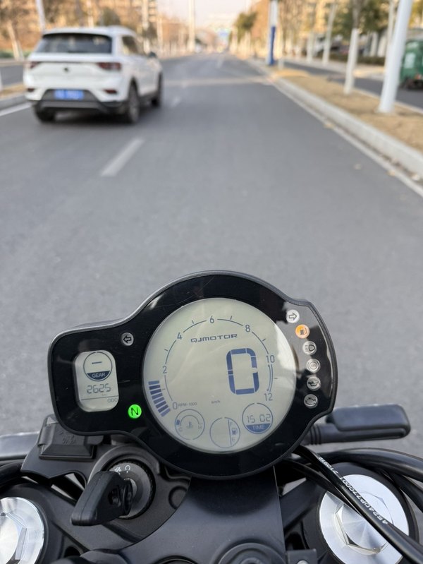 二手QJMOTOR逸550