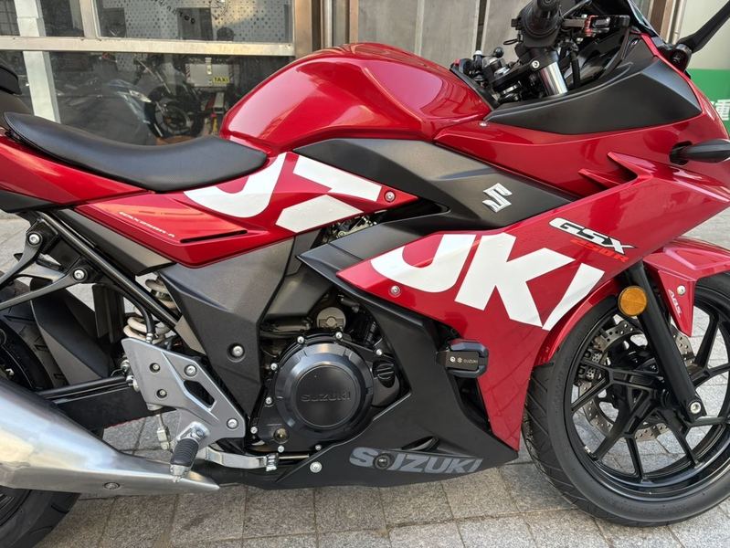 二手豪爵铃木GSX250R